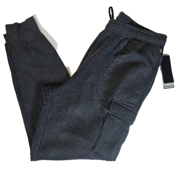 LEG3ND Pants Mens XL Black Athletic Fit Moisture Management Performance Joggers - Picture 1 of 9